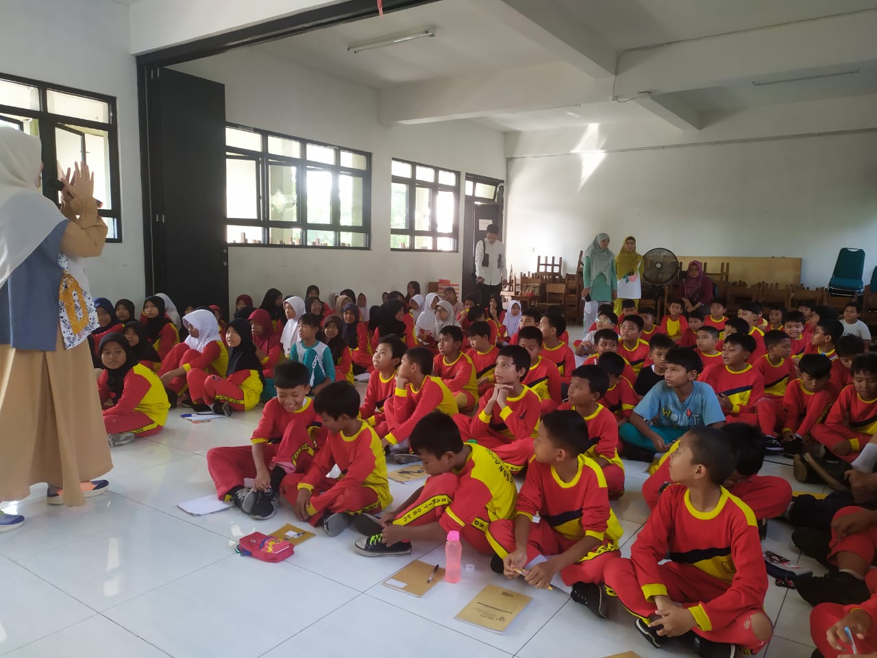 Roadshow Workshop Membaca Ke SDN Duren Sawit 08